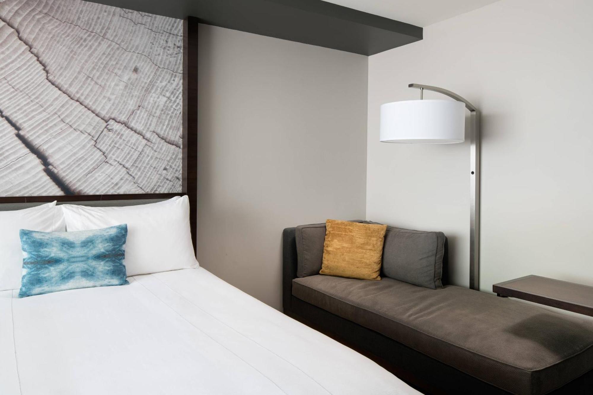 Morgantown Marriott At Waterfront Place Εξωτερικό φωτογραφία